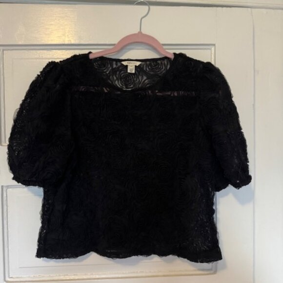 Black rosette RW&CO blouse size L - Picture 1 of 2